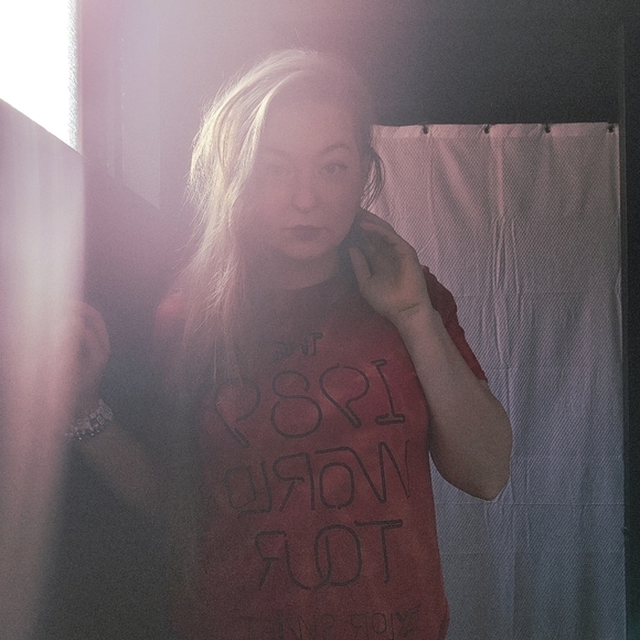 Taylor Swift 1989 World Tour Custom Crop Tee M - Picture 6 of 6